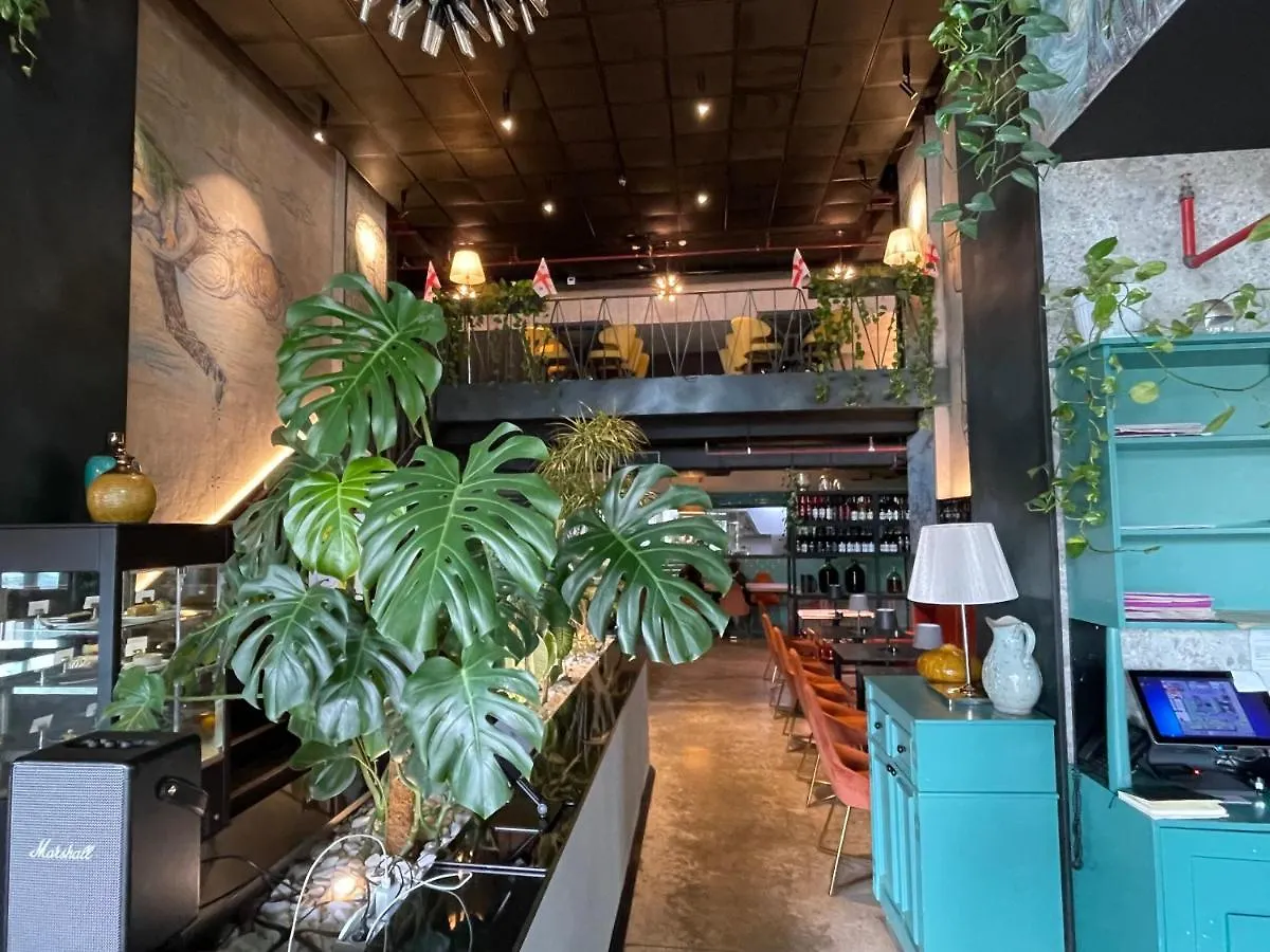Paradise Apartments باتومي