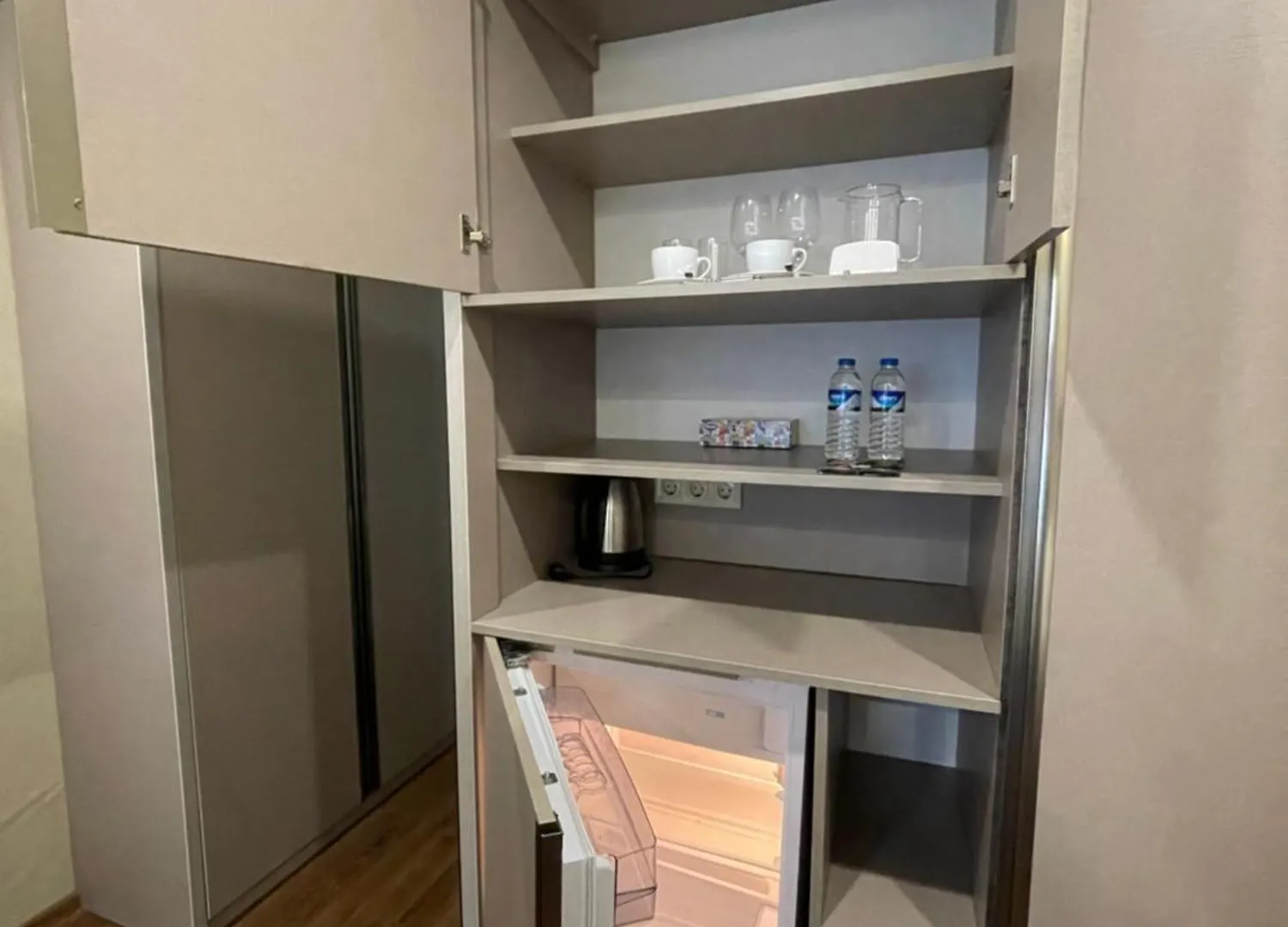 Paradise Apartments باتومي 0*,